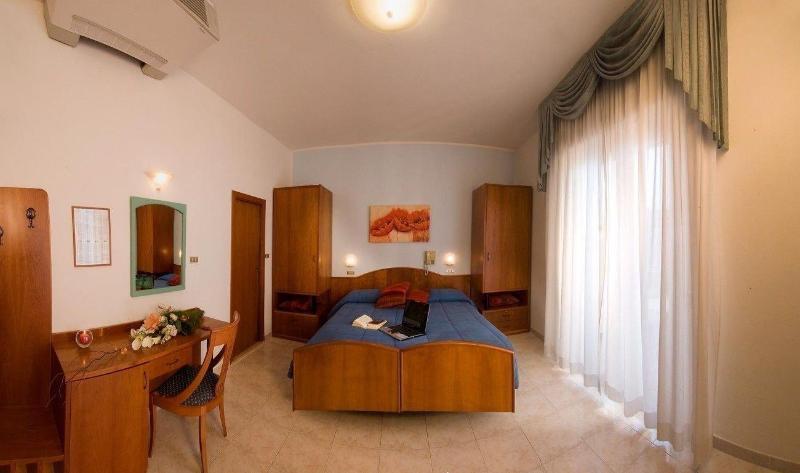 Hotel Alsen ريميني المظهر الخارجي الصورة